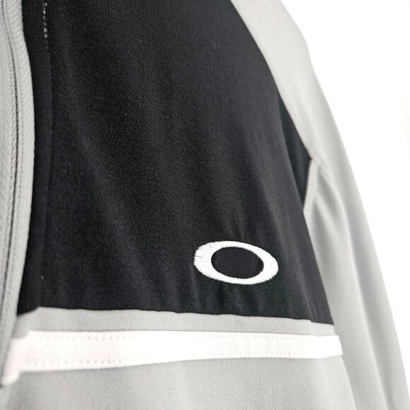 OAKLEY Logo Gray Black 1/4 Zip Athletic Pullover Shirt Mens Size Small - Picture 4 of 11